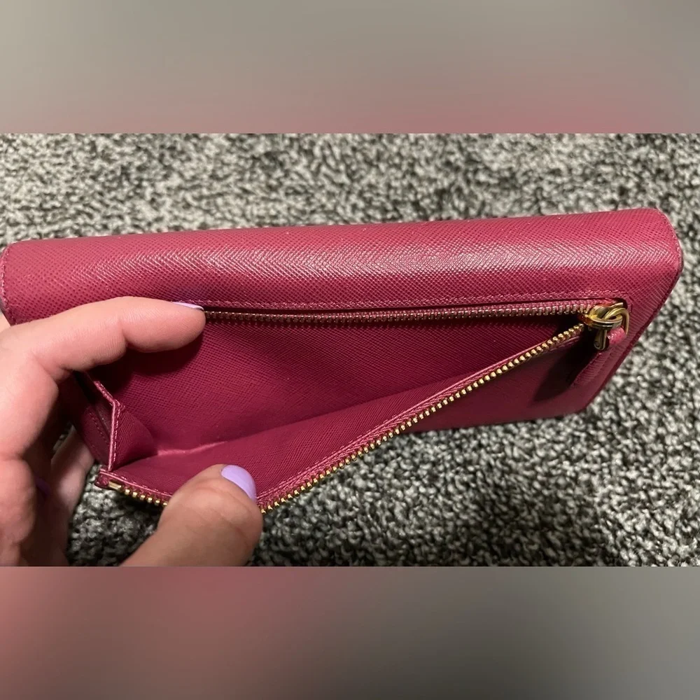 Prada Saffiano leather continental long wallet with COA